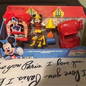 Disney Mickey Mouse Clubhouse Playset with Red and Yellow